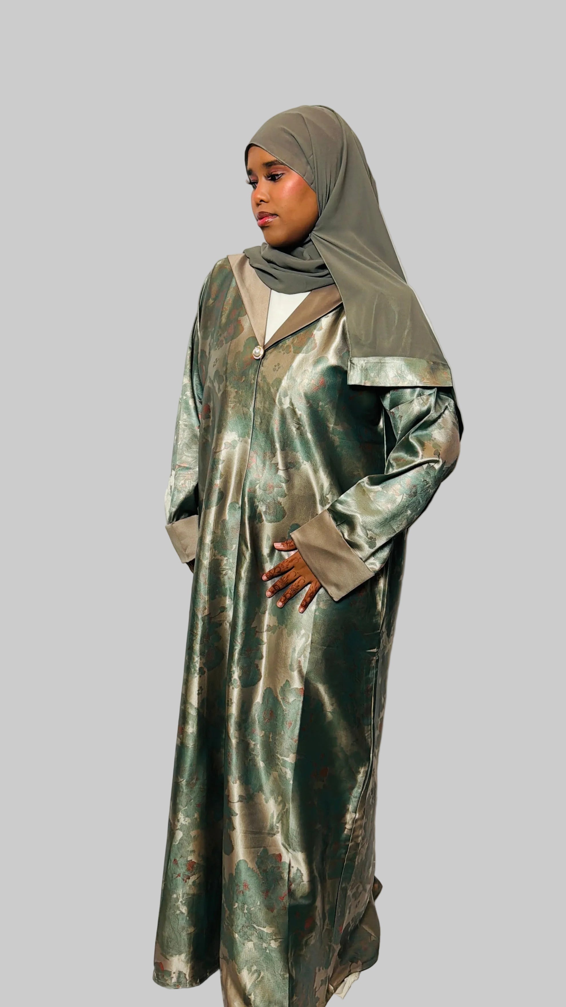 Emerald Garden Jacquard Coat Abaya
